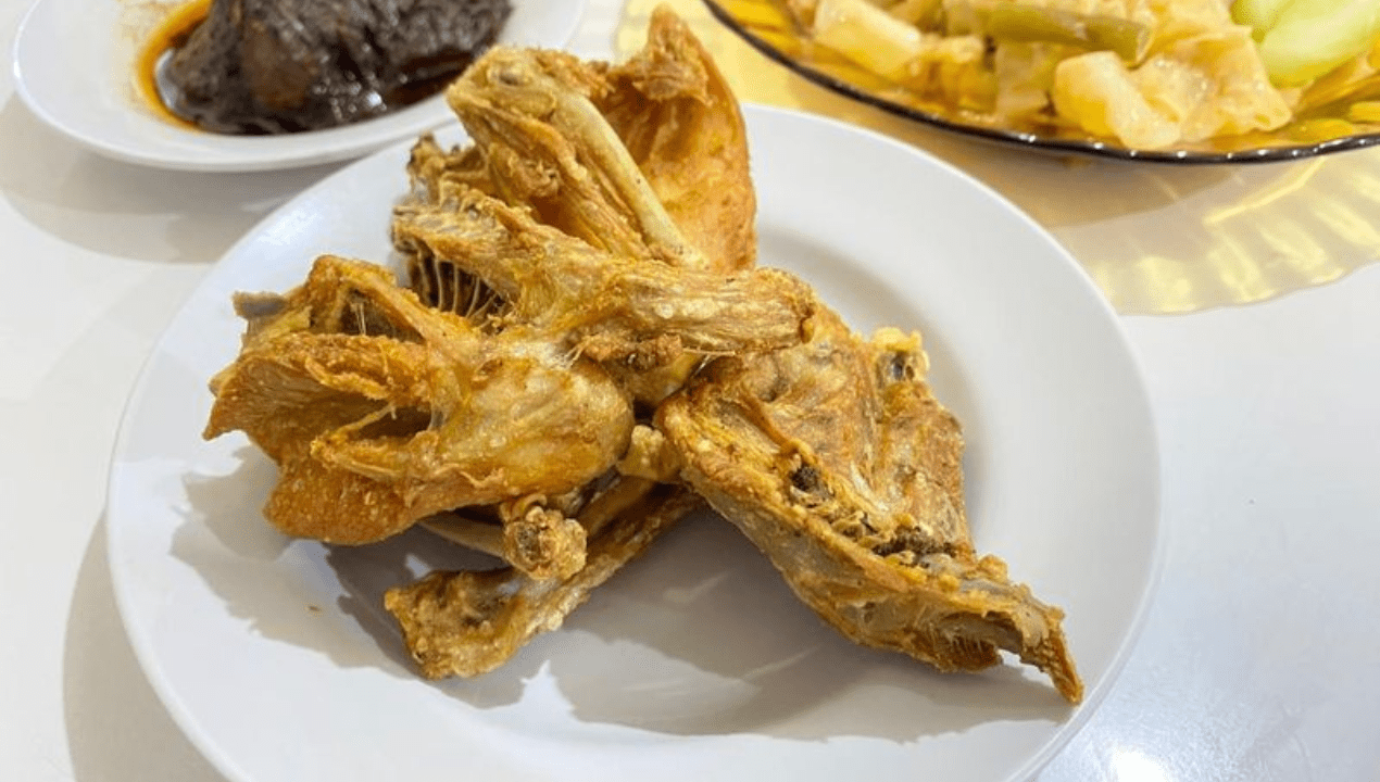7 Ayam Goreng Kampung Legendaris Jakarta: Gurih Nagih 2025
