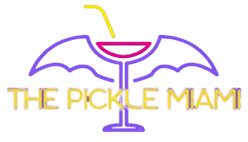 logo thepickle miami