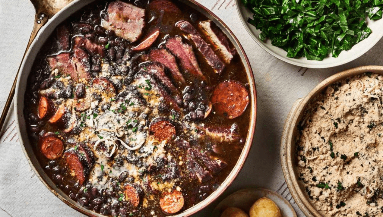 Lezat! Feijoada, Rebusan Kacang Hitam Khas Brasil