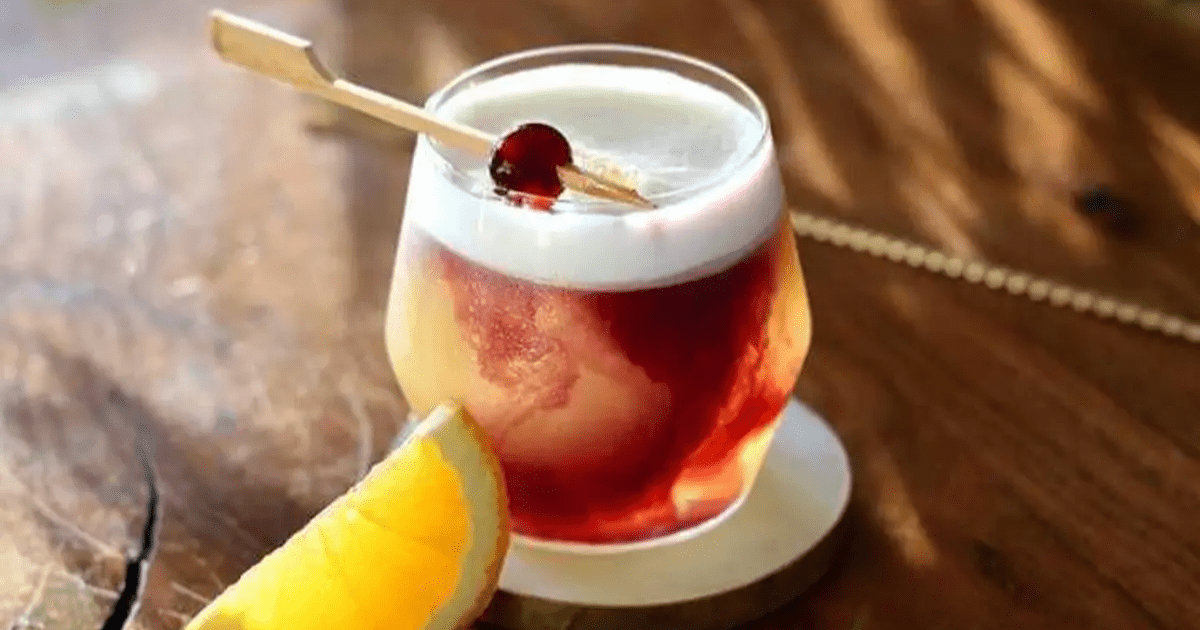 New York Sour: Koktail Klasik dengan Sentuhan Pedas dan Asam