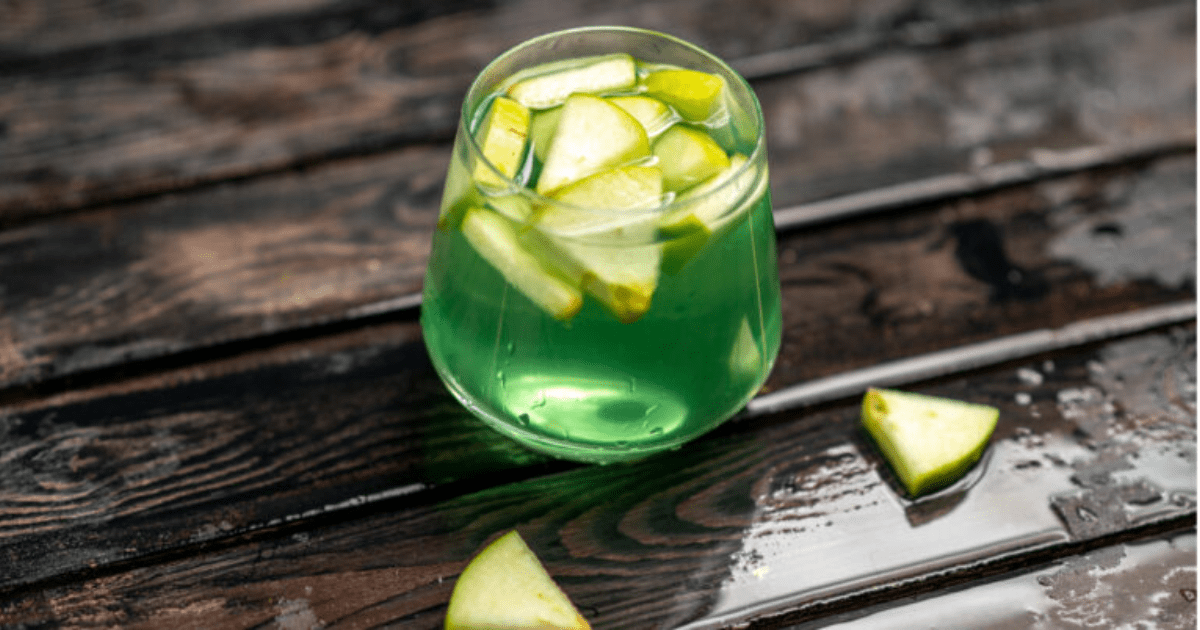 Cocktail Apple Soju Korea Segar Manis: Resep 5 Menit Viral TikTok!
