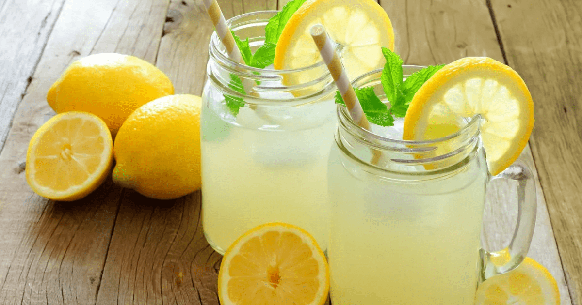 Resep Iced Lemonade Segar untuk Anak Kost