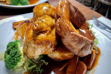 Menikmati Roast Natal di Cornwall: 5 Tempat Terbaik
