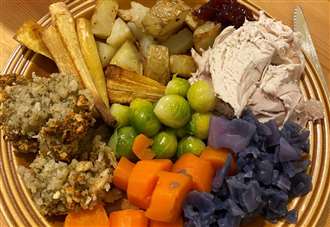 Menyajikan Perayaan Natal Hemat: Makan Bersama di Bawah £10