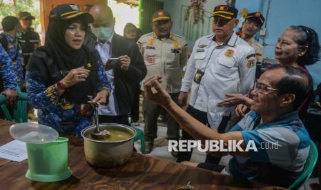 Ilustrasi jual beli daging anjing untuk artikel Jakarta Perketat Pengawasan Jual Beli Daging Anjing