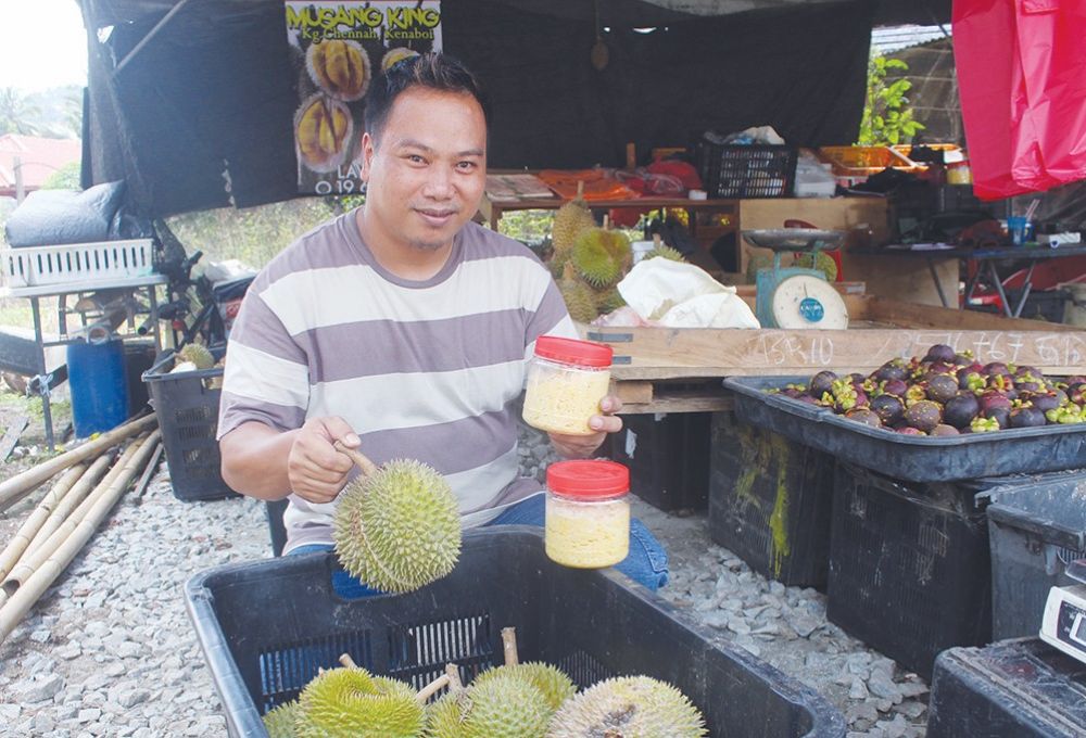 Tempoyak durian: Petani Jelebu Ubah Durian Tak Laku Jadi yak